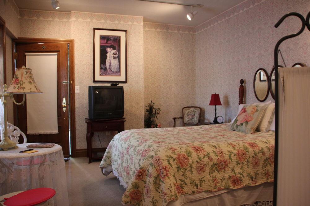 Hines Mansion Bed & Breakfast Provo Bagian luar foto