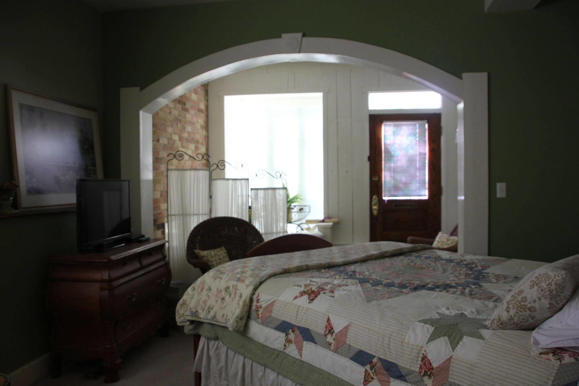 Hines Mansion Bed & Breakfast Provo Bagian luar foto